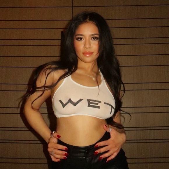 alinahjanwari